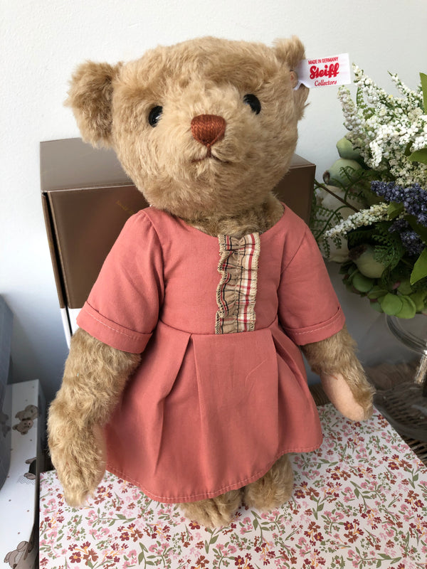 Bear Family Collection Mama Teddy Bear 30cm Mohair Steiff 2022 Teddy Bear No 102