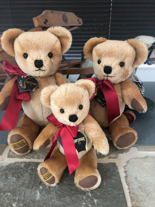London Gold Large 16 inch Traditional Teddy Bear with Growler Handmade in the UK