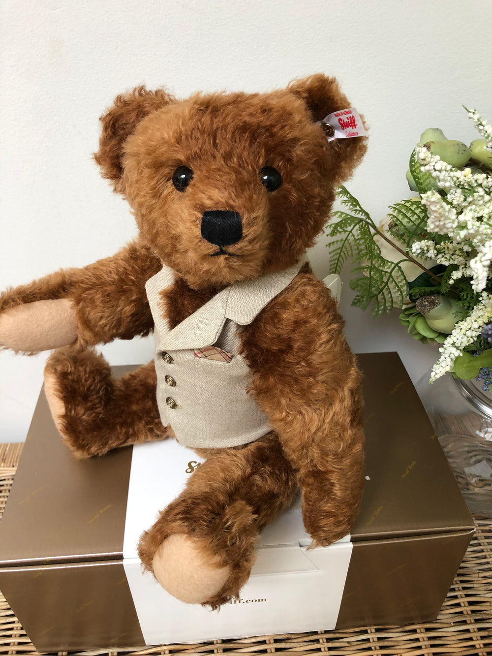 Papa Growler Teddy Bear Mohair Russet Steiff Teddy Bear Family Collection No 127