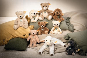 Mollyli Teddy Bear Small 23cm Plush Steiff Teddies for Tomorrow Children's Teddy Bear